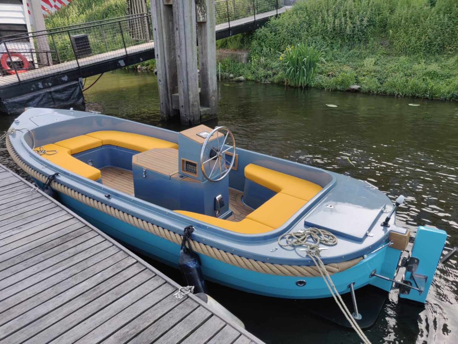sloep huren den bosch